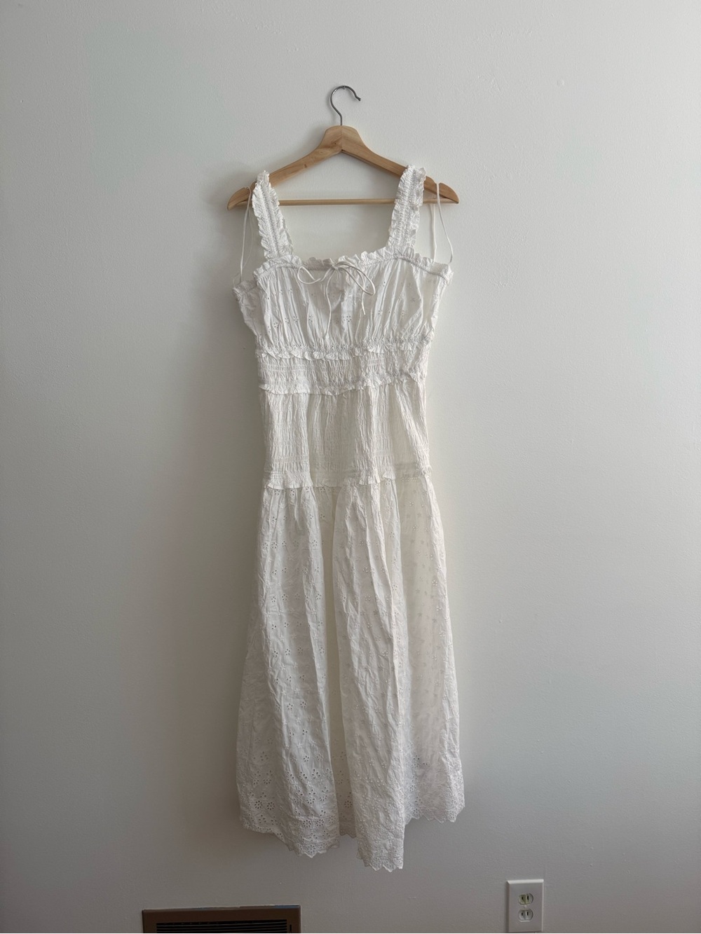 NWT Gap x Doen White Eyelet Smocked Sundress with Ruffled Straps - Picture 3 of 10